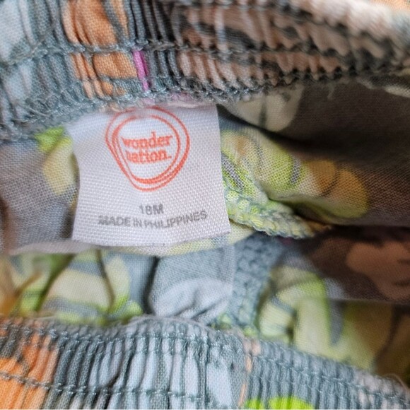 Girls' 18M Shorts Bundle- Wonder Nation Floral & Kids Connection dragonfly Print - Picture 8 of 11